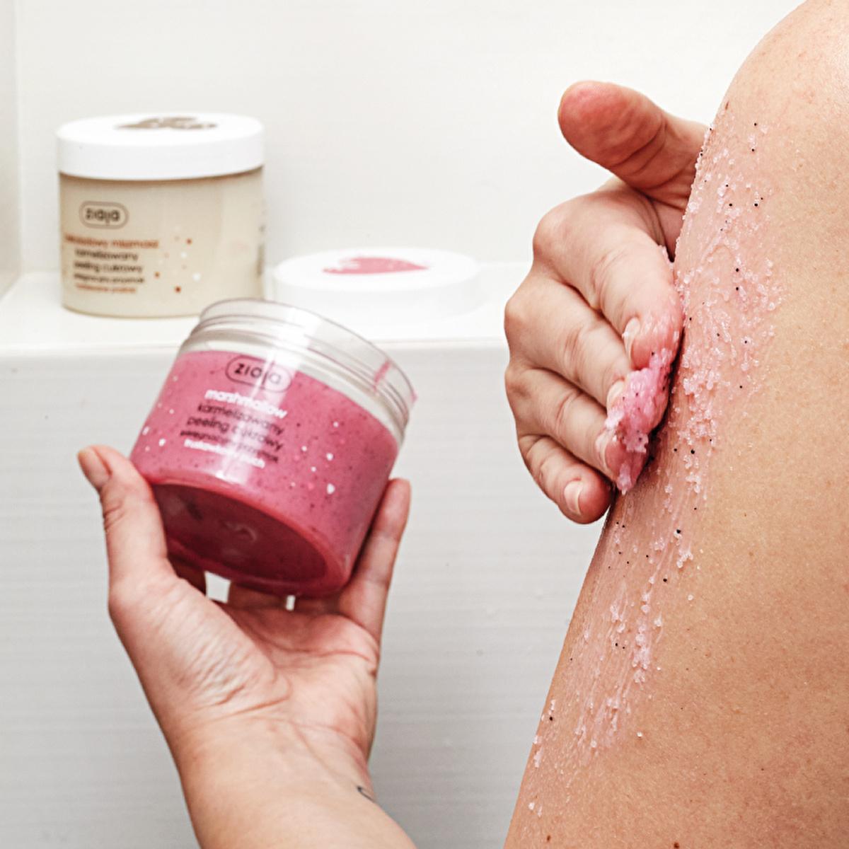 Ziaja Marshmallow Sugar Body Scrub - Exfoliating & Moisturizing Strawberry Scented Body Peeling - Natural Skin Smoothing for Spa-Like Softness by Beauty Care Bag