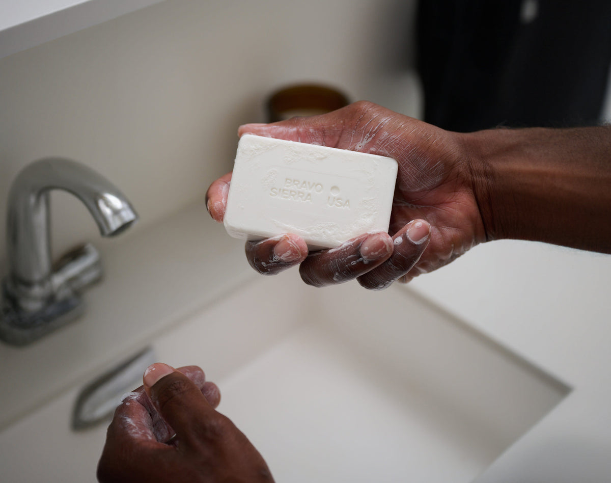 Face and body cleansing bar β view 3