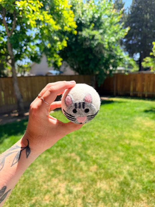 Wool dryer balls, Gracie the Cat – view 2