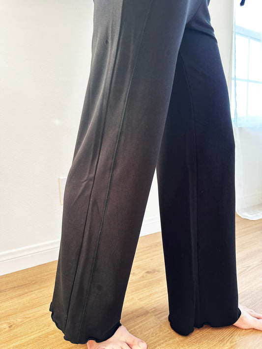 Women's bamboo yoga pants – view 2