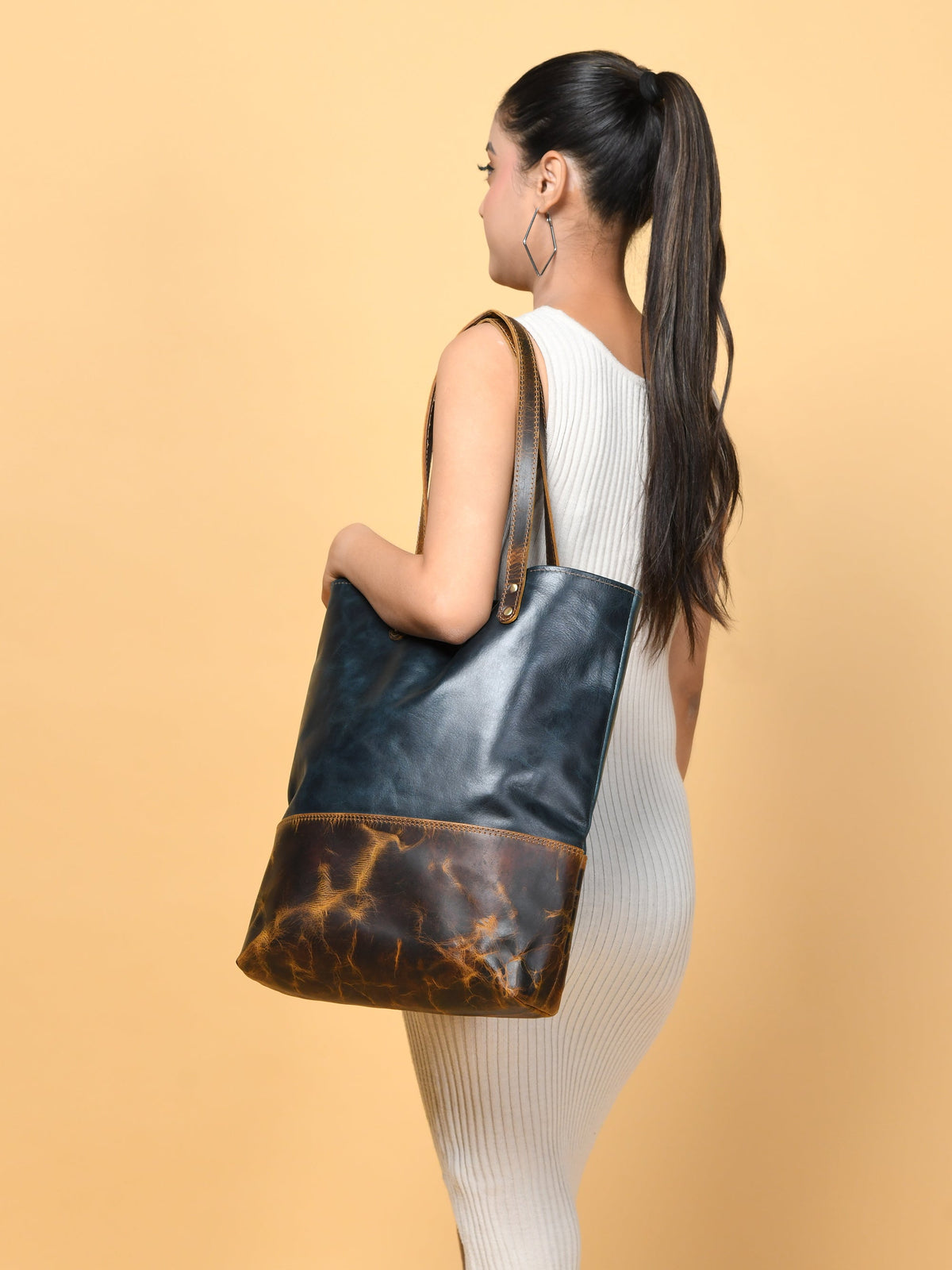 Green Women's Leather Tote by Classy Leather Bags