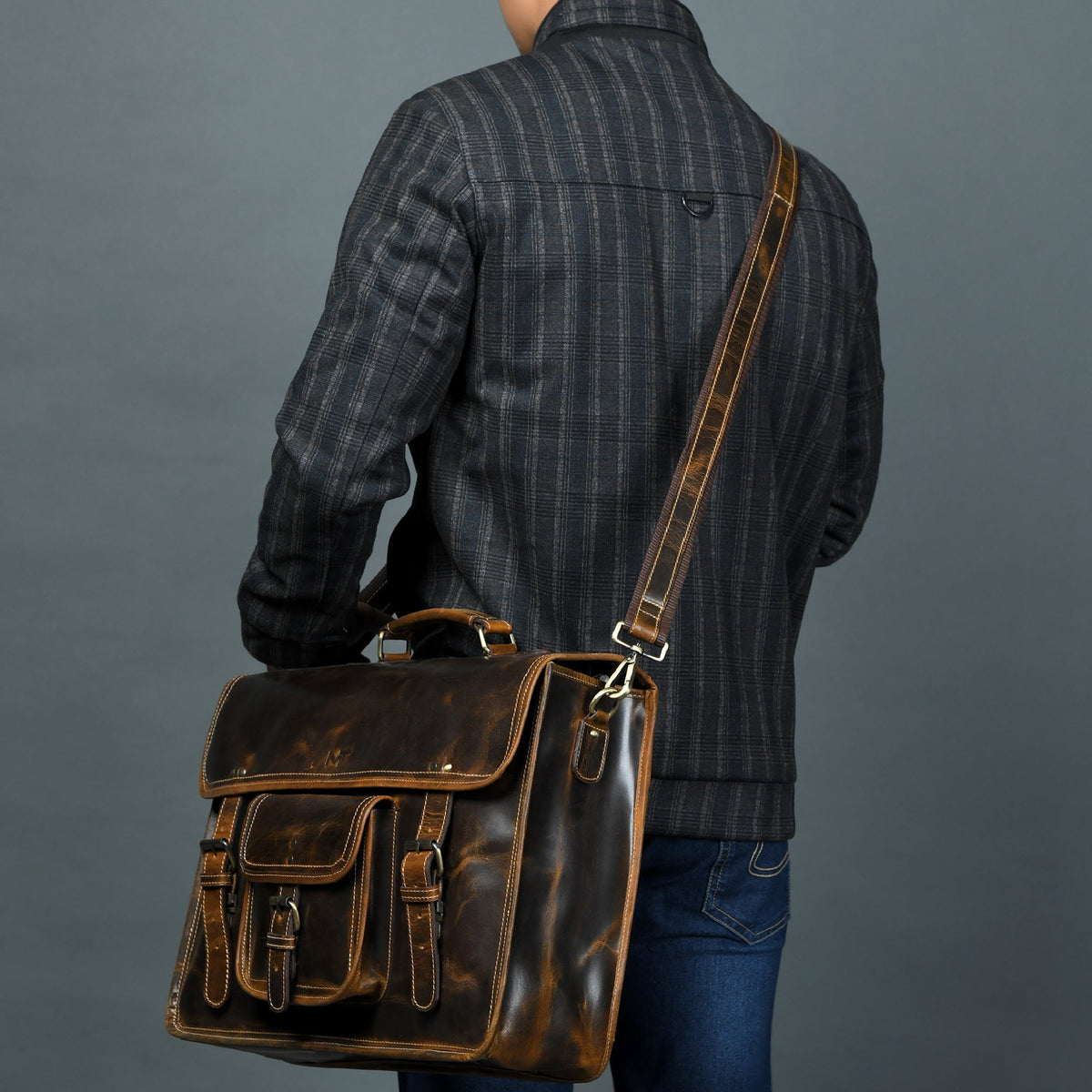MaheTri Old School by Classy Leather Bags
