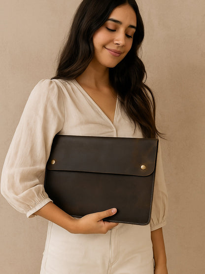 The MacBook Folio by Classy Leather Bags