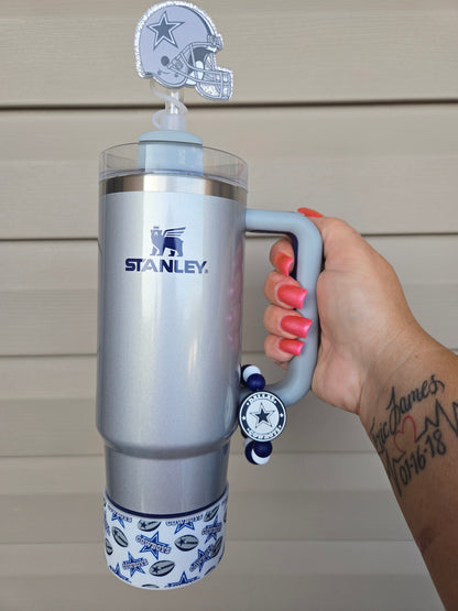 Dallas Cowboys 10mm acrylic straw topper by THE SALTY CHIC, view 2