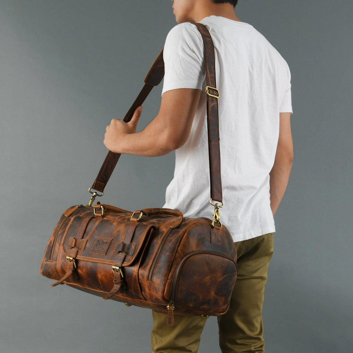 Sinclair Buffalo Duffle by Classy Leather Bags