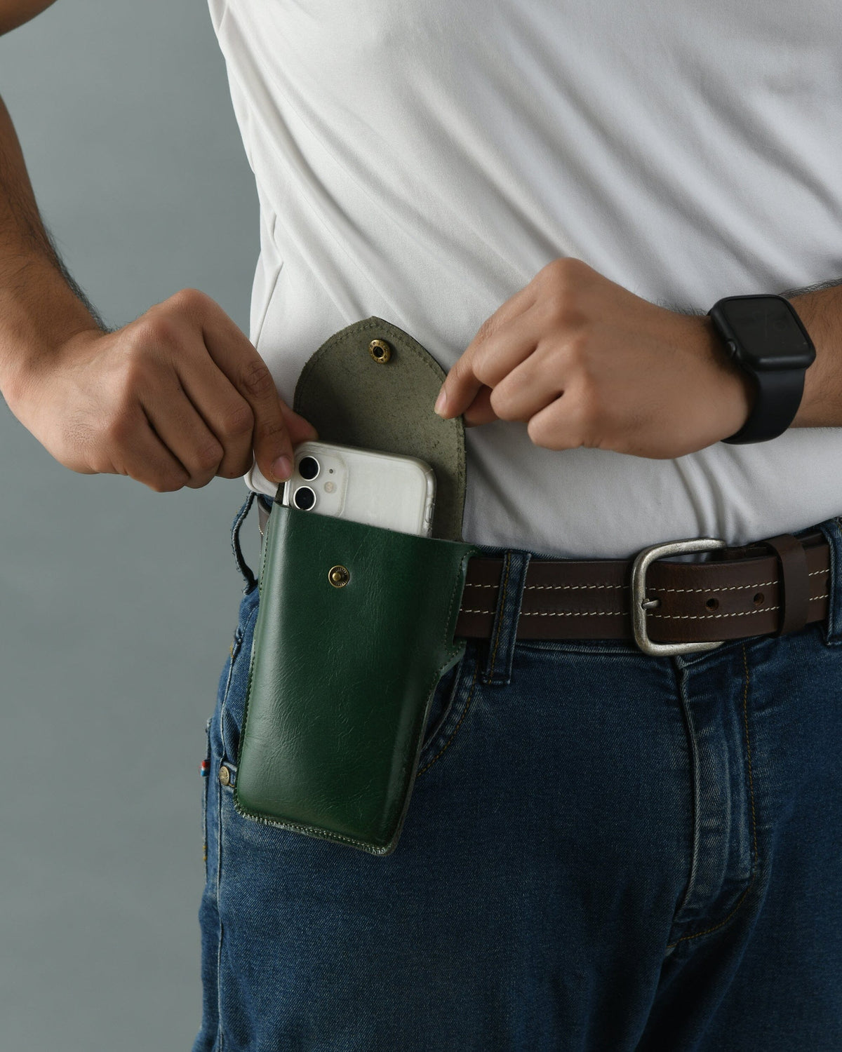 Mobile Holster Case- Green by Classy Leather Bags