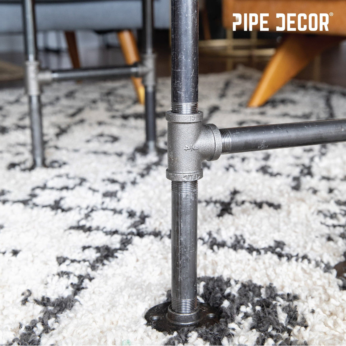 PIPE DECOR 3/4 in. round flange pipe leg kit for a coffee table or bench, view 5