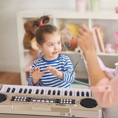 iMounTEK 37-key kids electronic keyboard with microphone, view 4