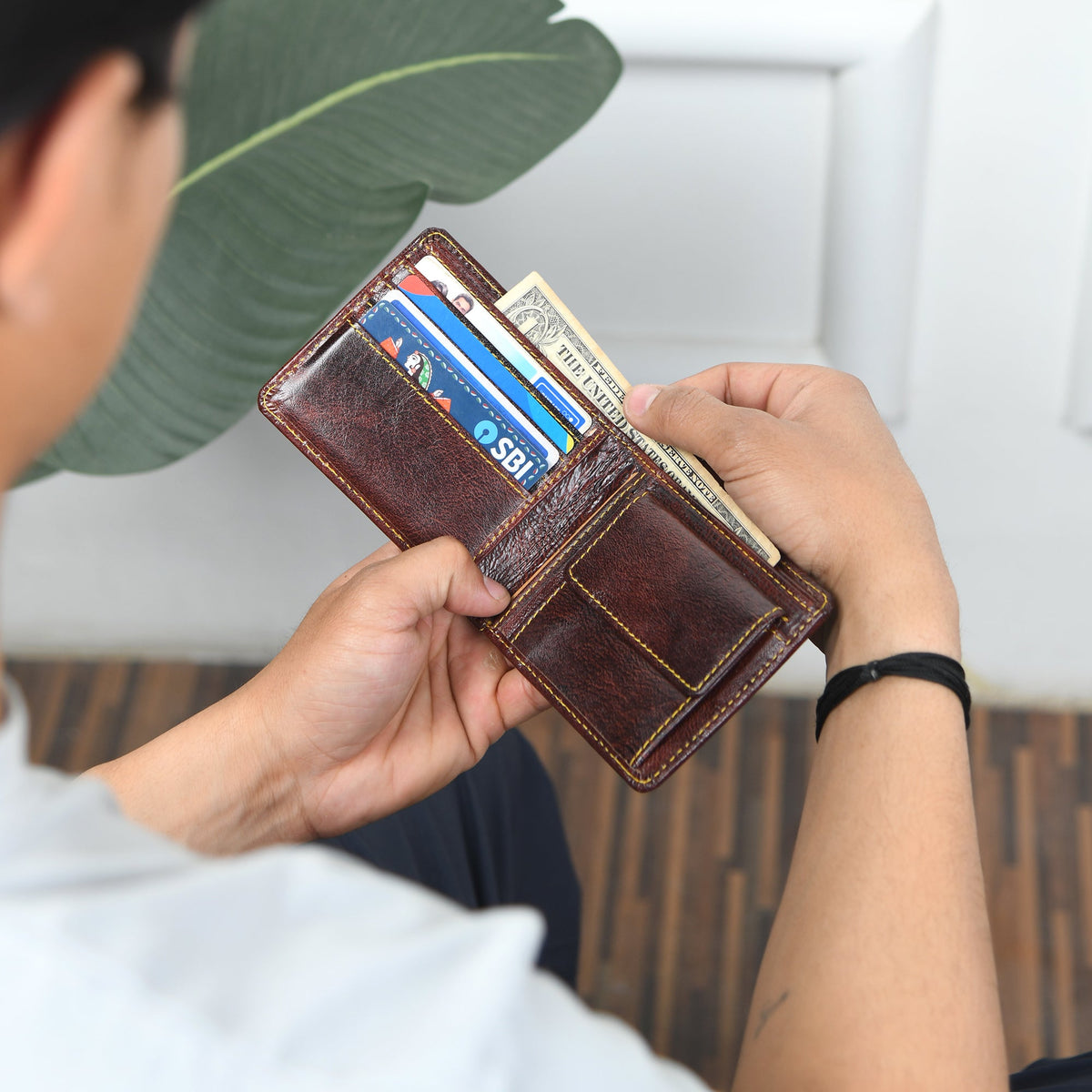 Ryan Classic Bi-Fold Wallet by Classy Leather Bags