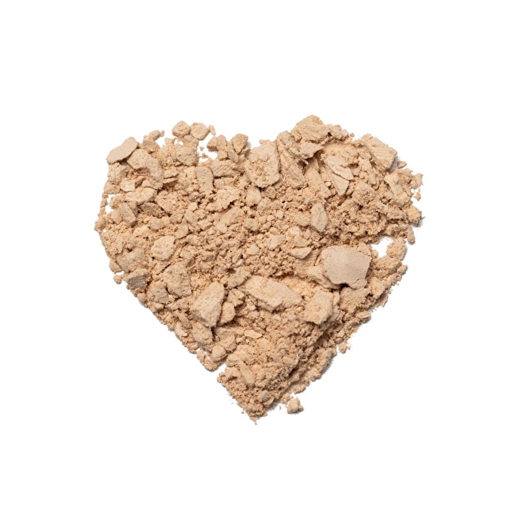 Love Generation Tantrix Powder in 01 Alabaster Glow 10g by Beauty Care Bag