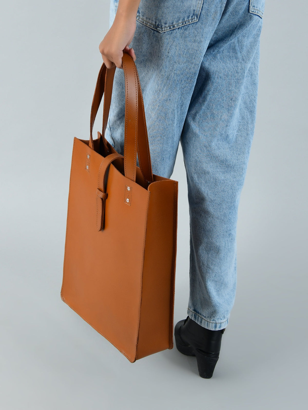 Chestnut Elegance Leather Tote by Classy Leather Bags