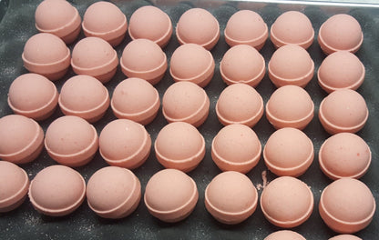 Spa Pure 5 oz pink bubble bath bomb