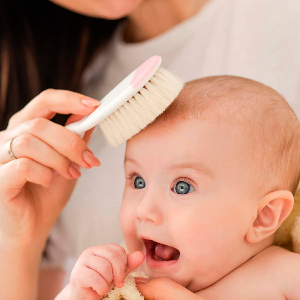 Chicco Baby Hair Brush and Comb Set - Gentle Hair Care for Newborns and Infants by Beauty Care Bag
