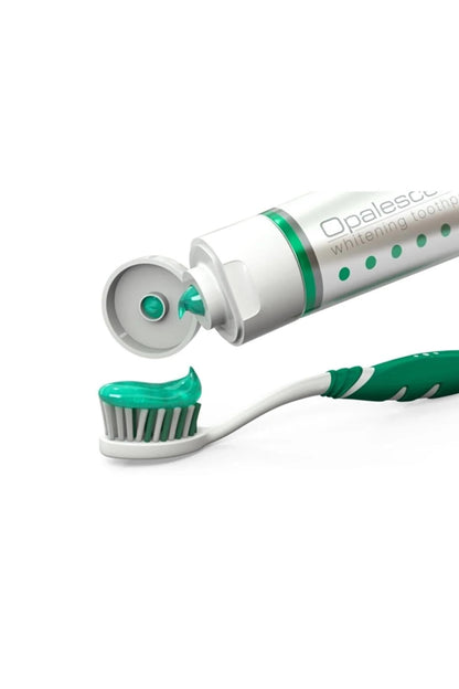 Opalescence Whitening Toothpaste Fresh Mint 28g by Beauty Care Bag