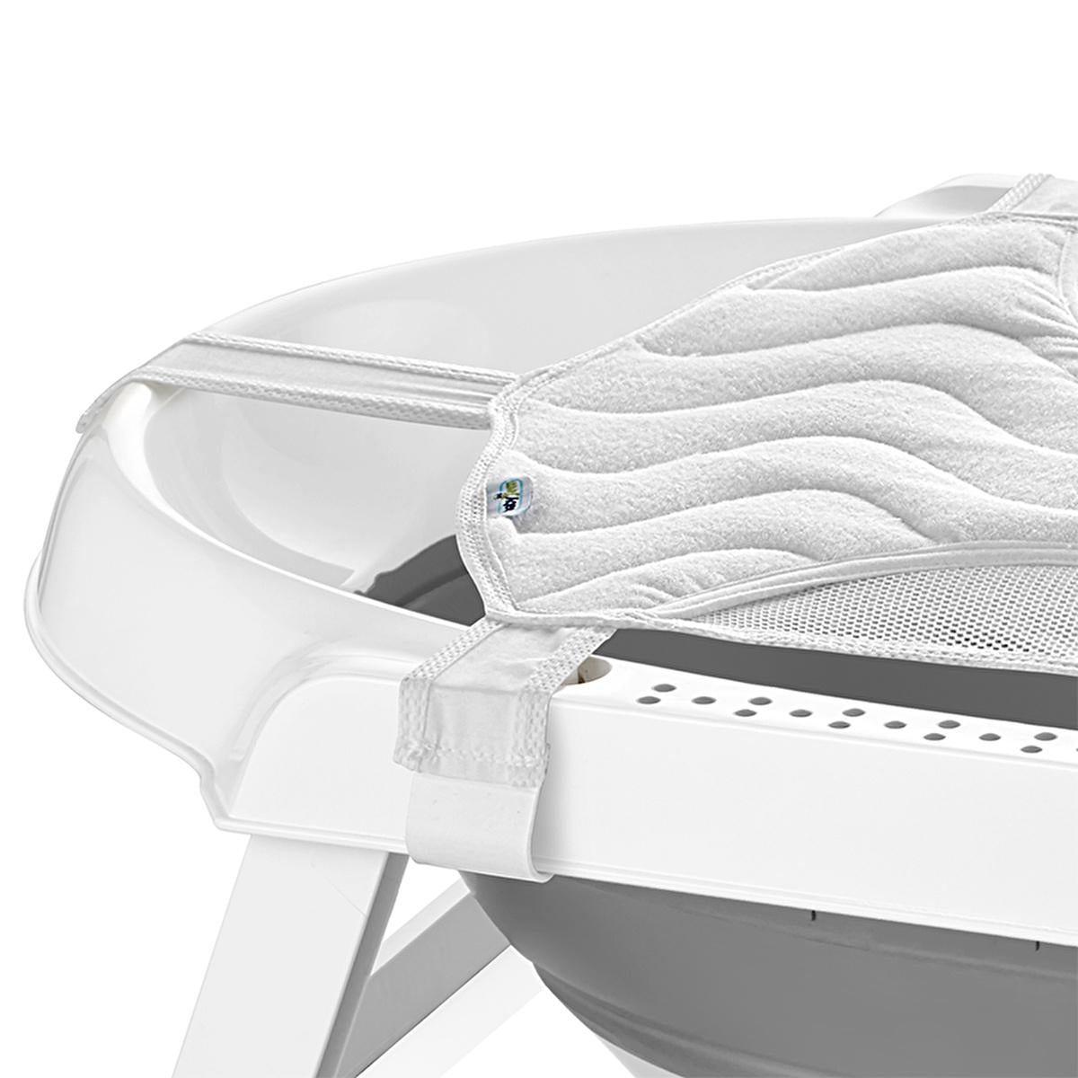 Babyjem Baby Bath Support Hammock: Safe & Comfy Infant Bath Sling, Prevents Flat Head, Foldable Mesh Design - Newborn Bathing Aid by Beauty Care Bag