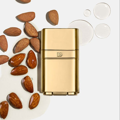 Dolce & Gabbana Glazelighter Glowpalescent Highlighter by Beauty Care Bag