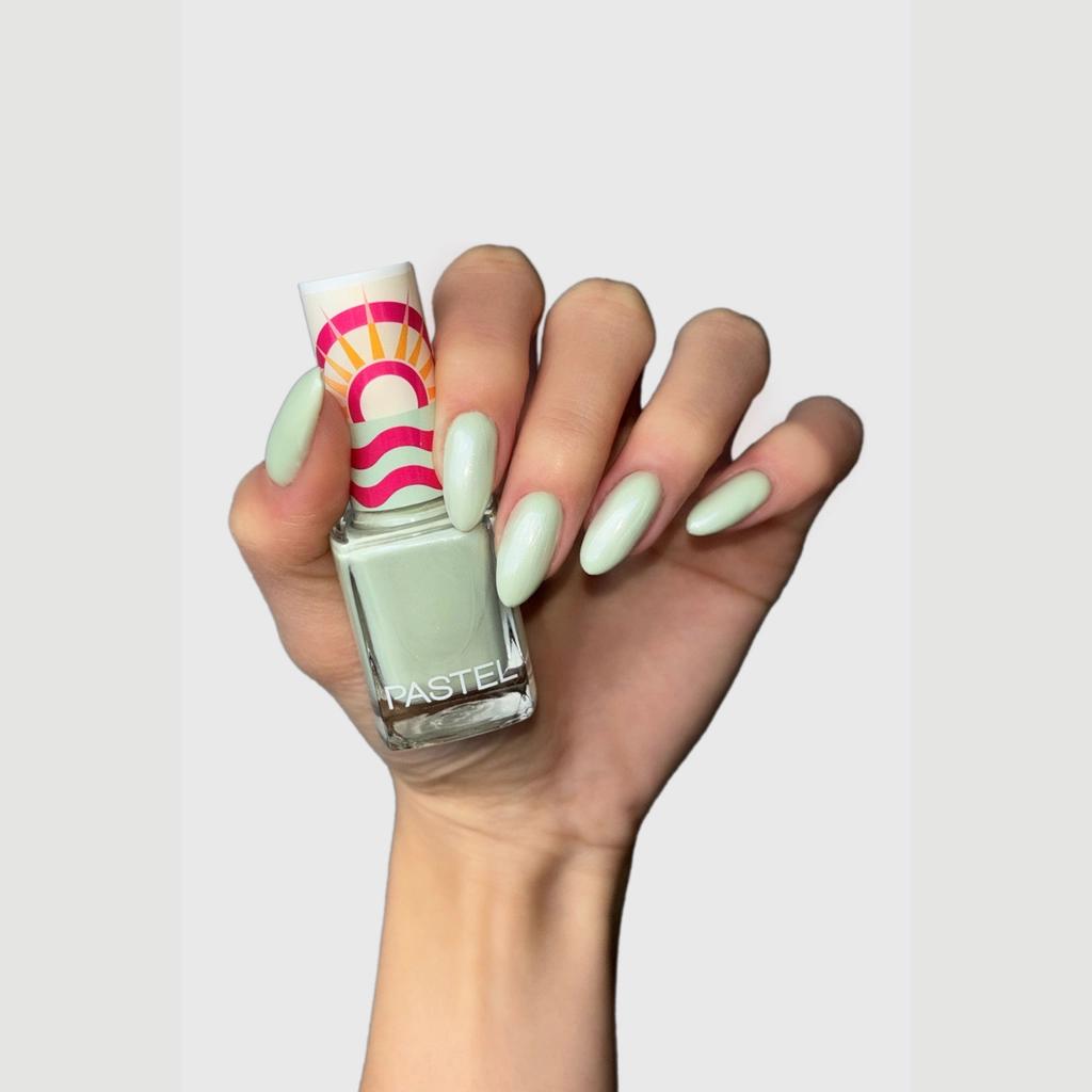 Pastel Nail Polish No. 459 Glossy Long-Wear Formula 13ml by Beauty Care Bag