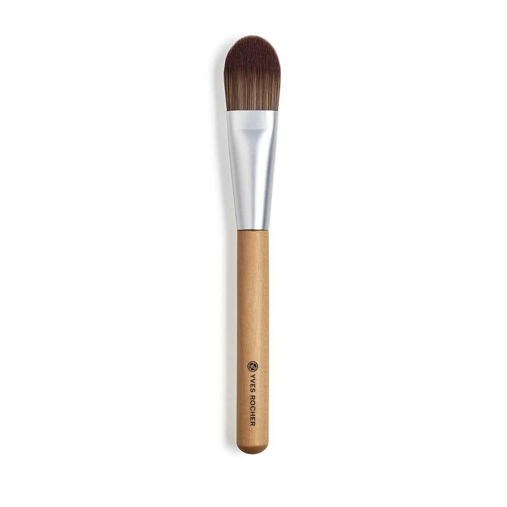 Professional Flat Foundation Brush for Smooth Makeup Application by Beauty Care Bag