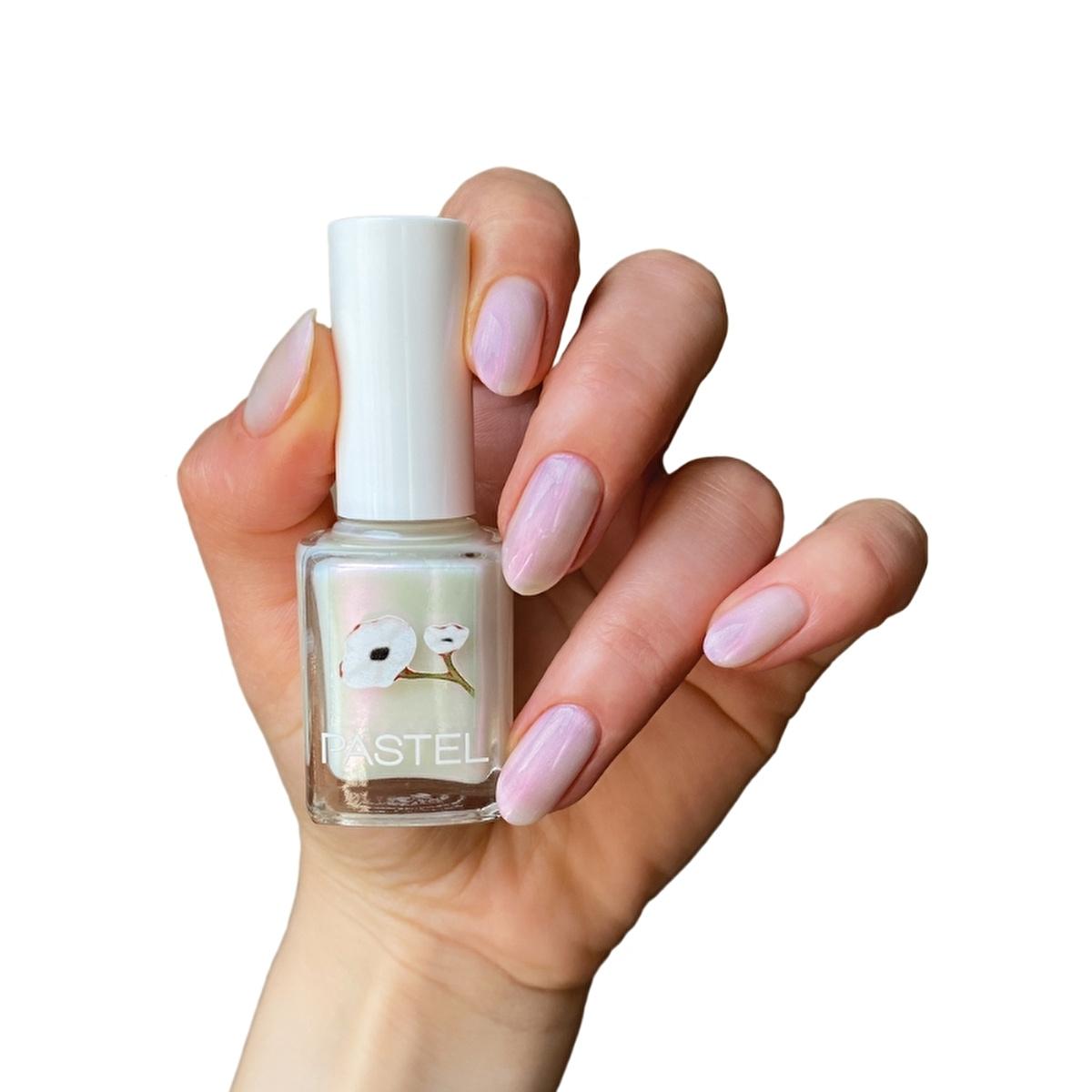 Pastel nail polish 409 – view 3