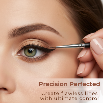 Pointed eyeliner brush – view 4