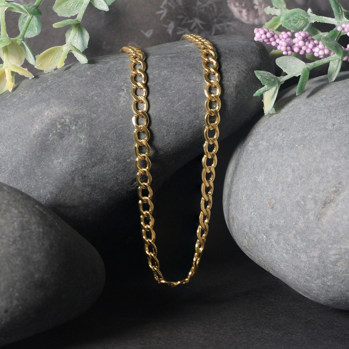 14k yellow gold curb chain, 4.4mm, Avera Group, view 5