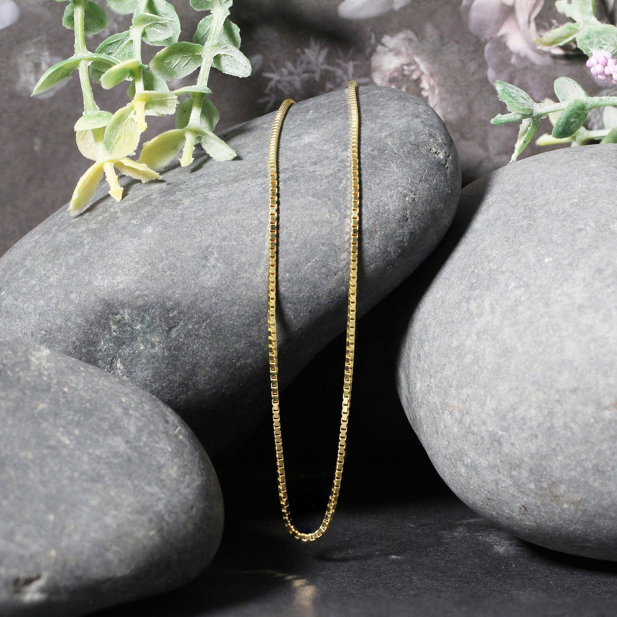 14k yellow gold classic box chain, 1.10mm, Avera Group, view 4