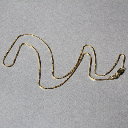 14k yellow gold classic box chain, 0.68mm, Avera Group, view 5