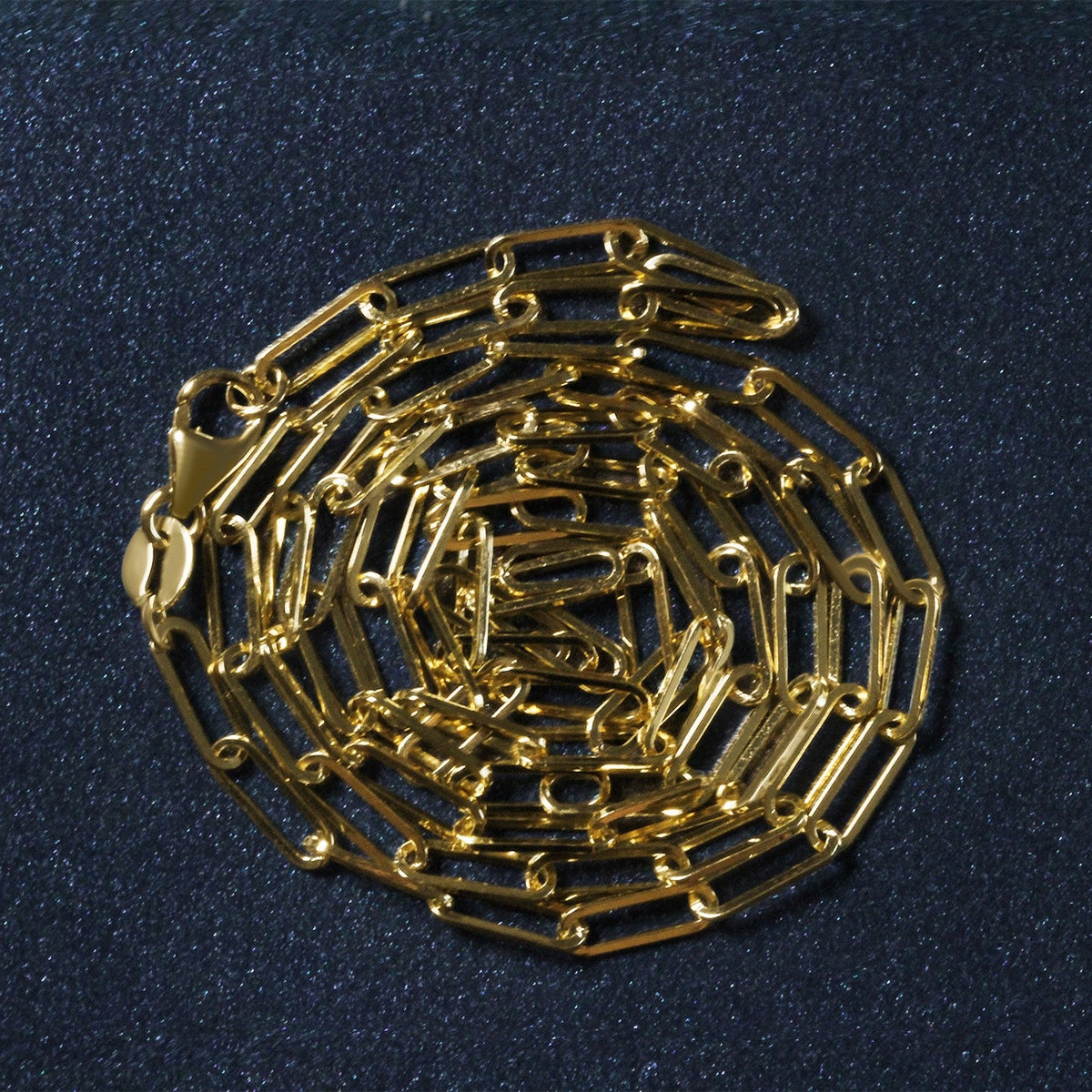 18k yellow gold paperclip chain, 2.50mm by Avera Group, view 6
