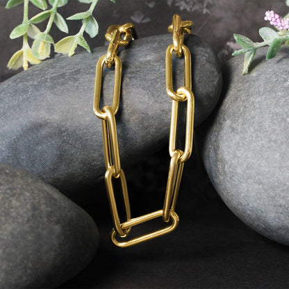 14k yellow gold 8.5mm rounded paperclip chain necklace, Avera Group, view 3