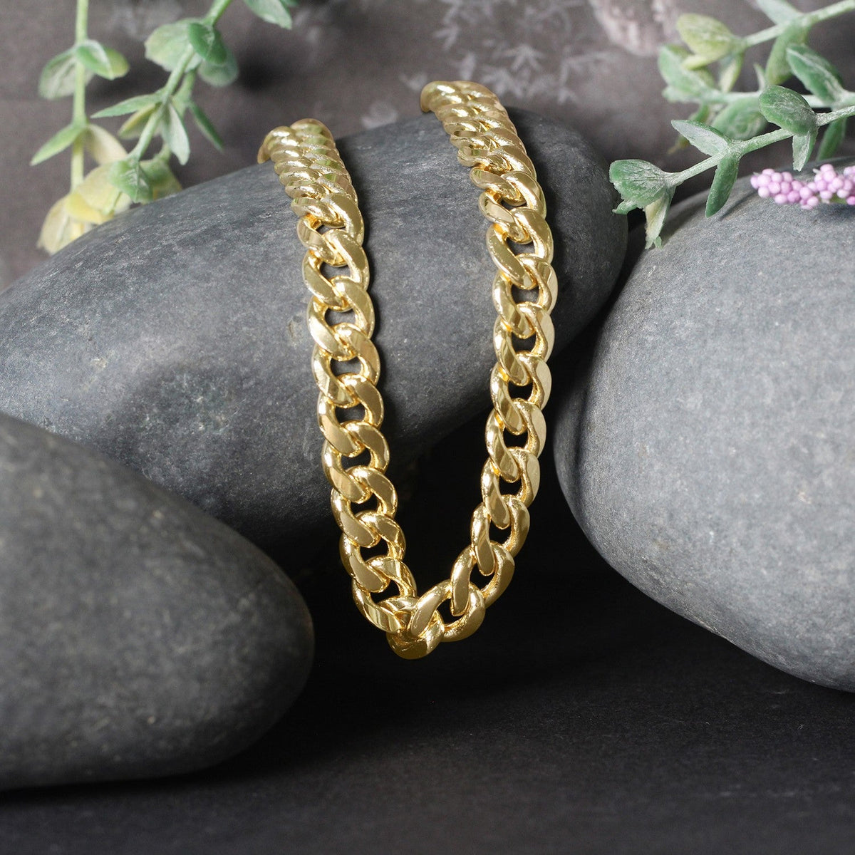 10k Yellow Gold Light Miami Cuban Chain (8.00 mm), Avera Group, view 5