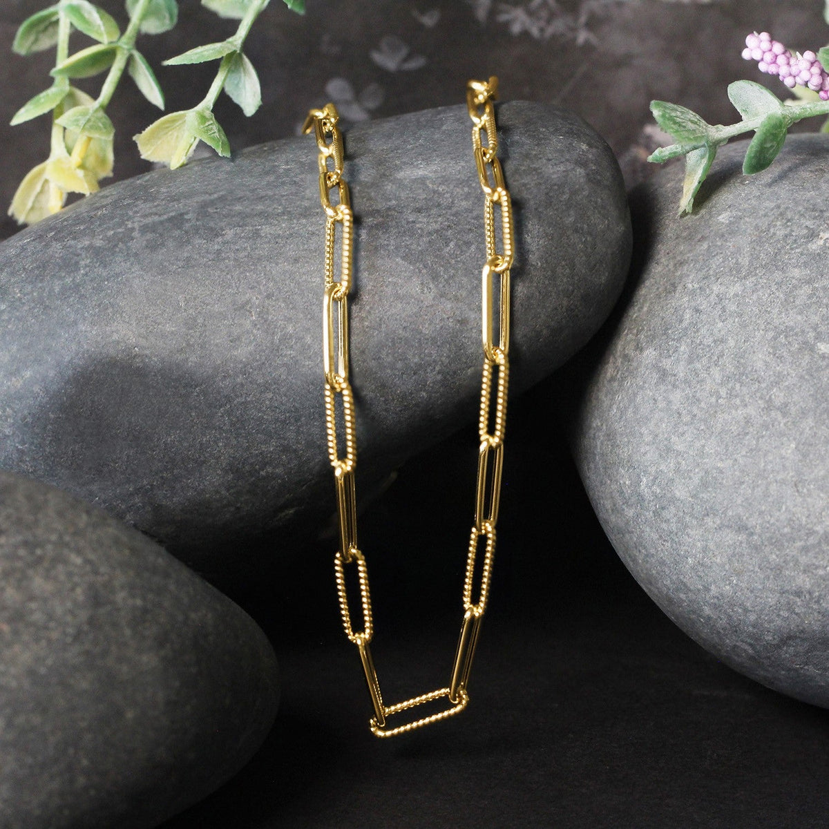 14k yellow gold textured paperclip chain, Avera Group, view 3