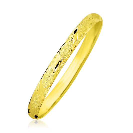 10k Yellow Gold Slender Diamond Pattern Textured Bangle (6.00 mm), Avera Group