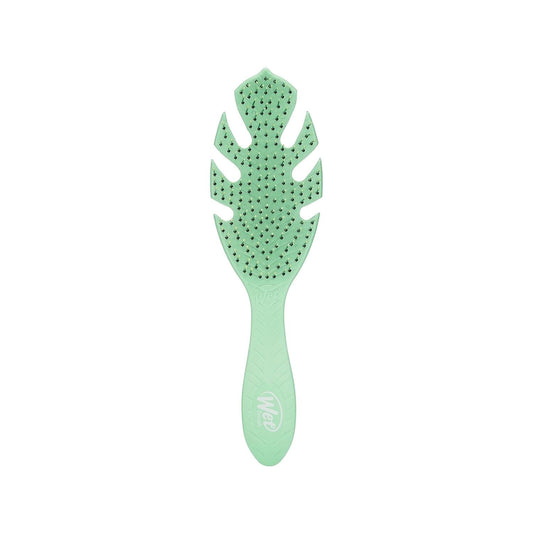 Wet Brush Go Green detangler hair brush