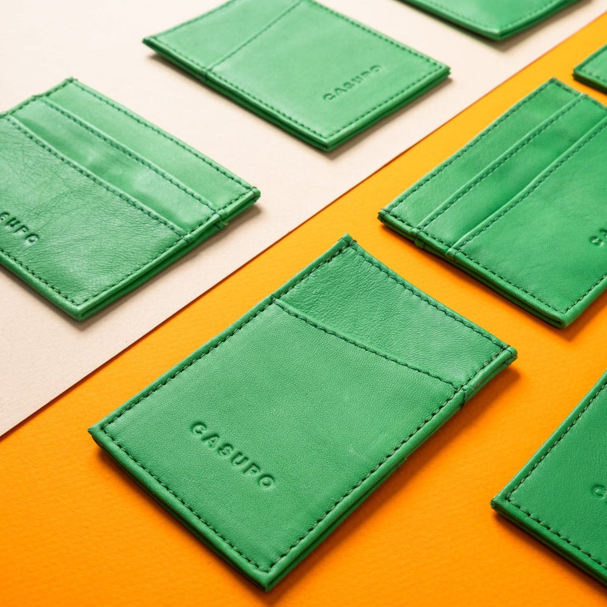 Minimalist Wallet With RFID Protection - Green by CASUPO