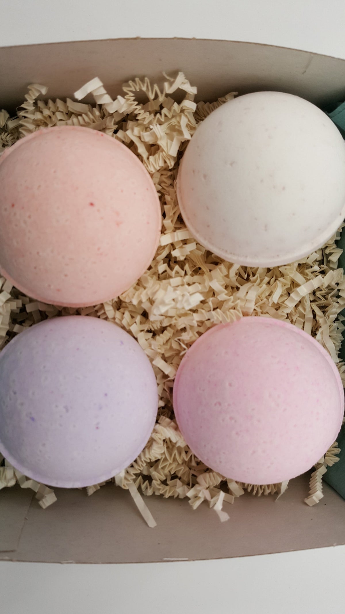 Spa Pure floral bath bomb 4-pack