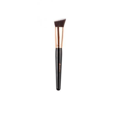 Nascita angled kabuki brush – view 2
