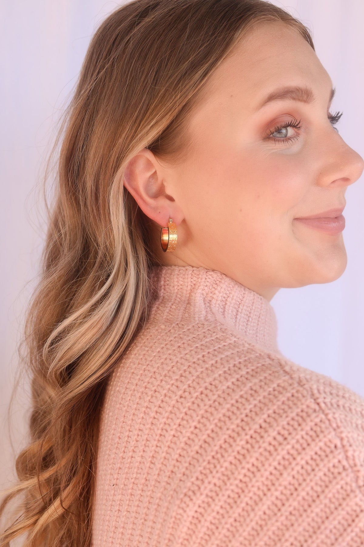 Rose & Clay "All My Love" 22mm hoop earrings with engraved heart pattern, gold or silver
