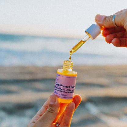 Cold-Pressed Rosehip Oil by Naturallow