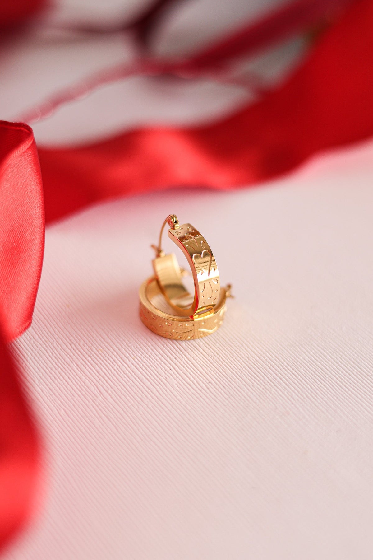 Rose & Clay "All My Love" 22mm hoop earrings with engraved heart pattern, gold or silver