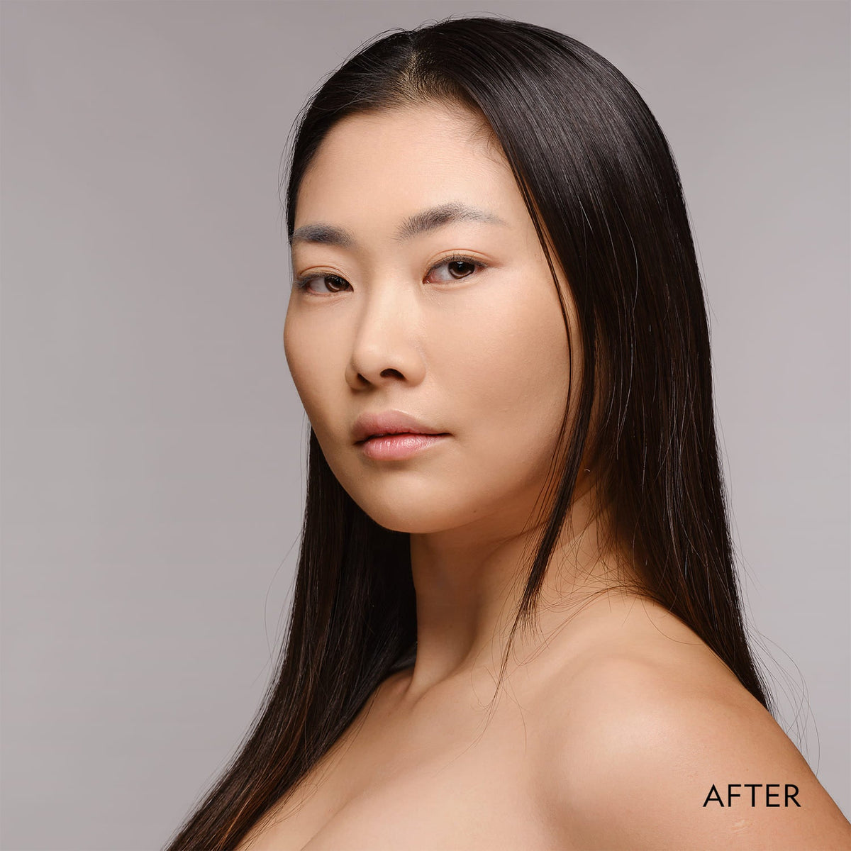 Super Serum Silk Matte Powder Peptide Foundation by YENSA