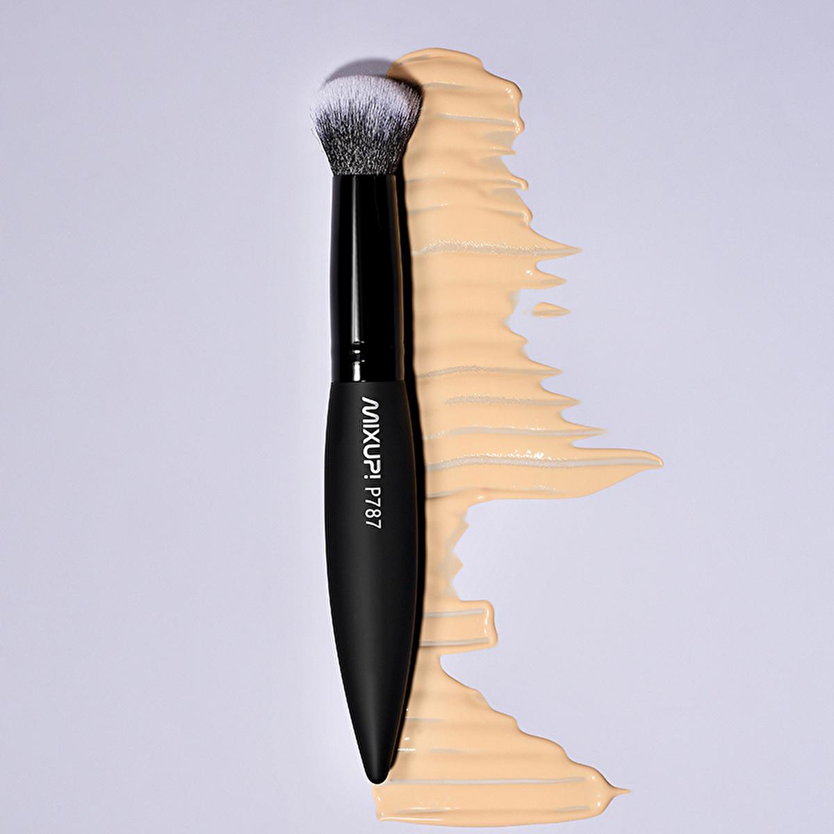 Mixup P787 foundation brush – view 2