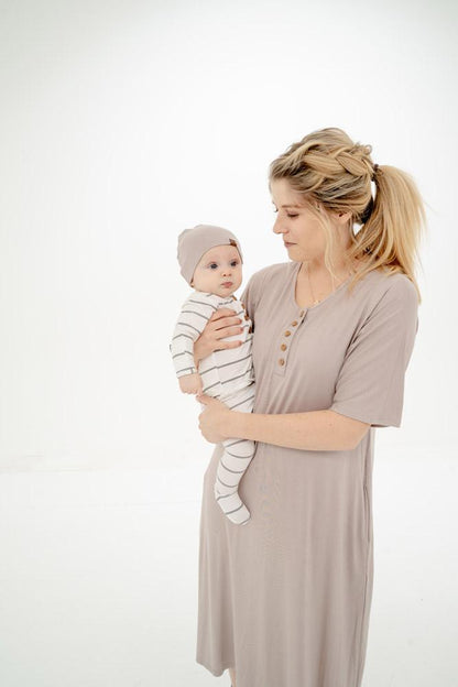 KNOTTED HAT by Mint Green Iphigenia