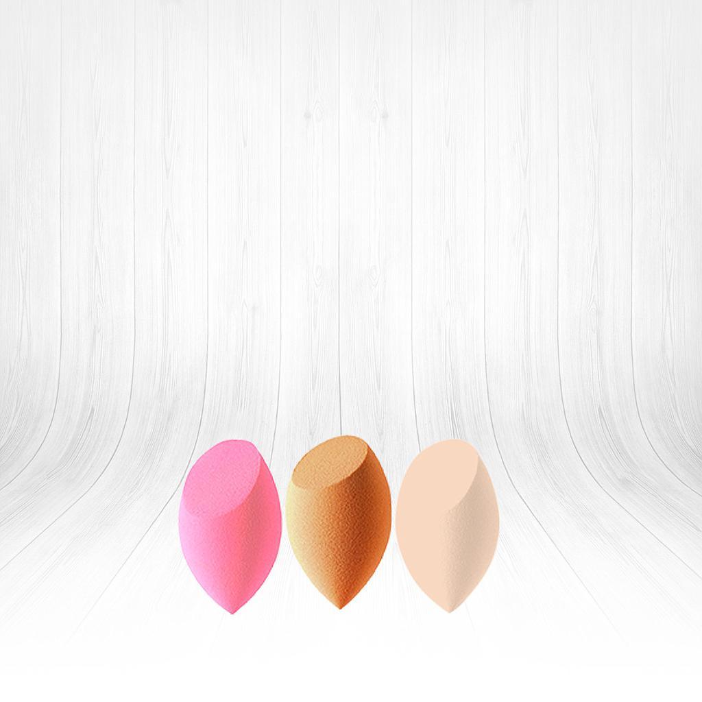 Lionesse Makeup Sponge 226 - Smooth Makeup Application, Flawless Finish by Beauty Care Bag