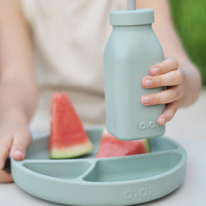 OiOi food-grade silicone baby plate with suction base