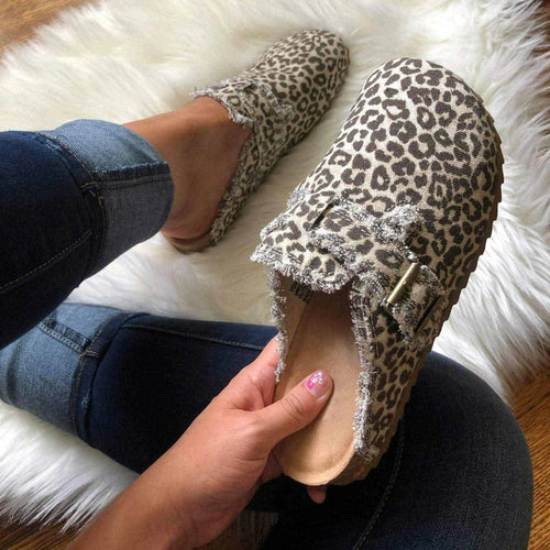 Flat Heel Round Toe Canvas Loafer Women's Vintage Clogs by Silver Juneberry