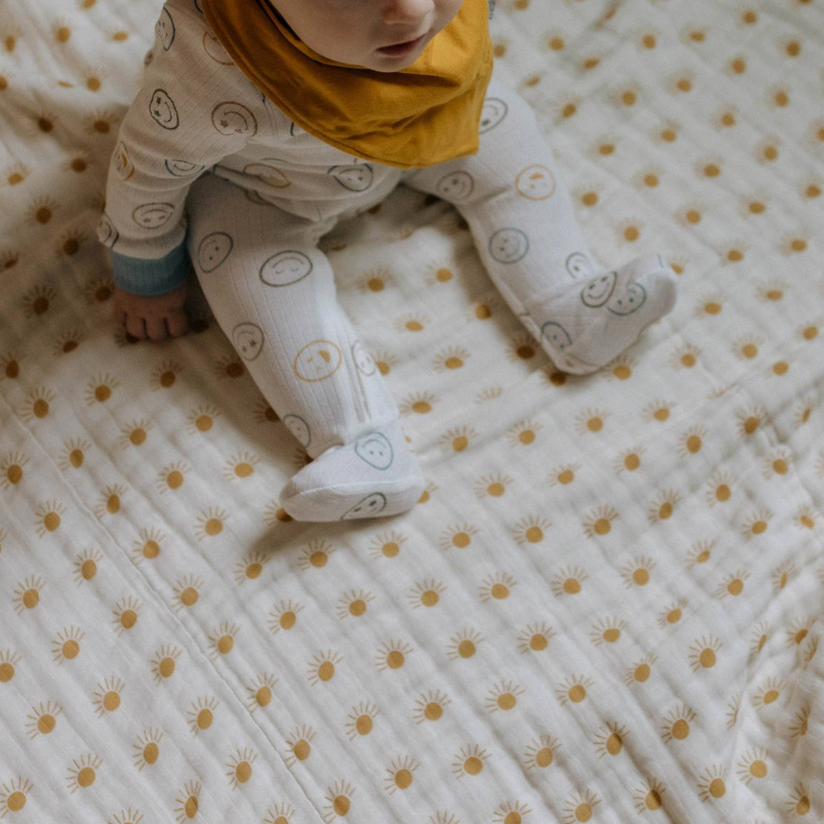 Sunny Days Quilt by Parker Baby Co.