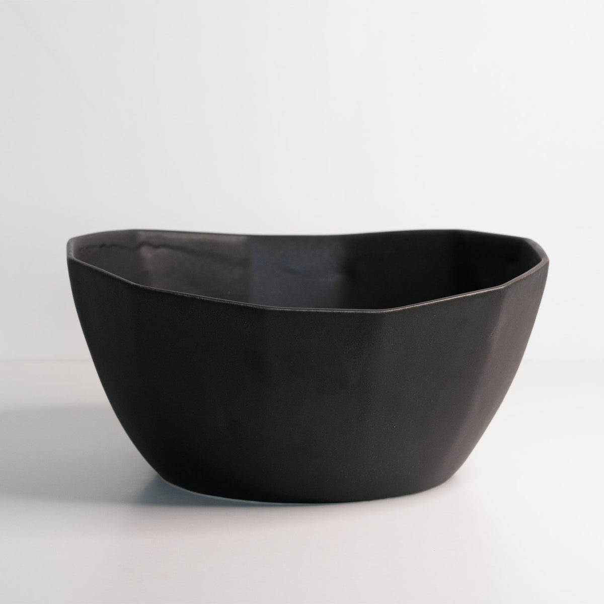 Large porcelain nesting bowl – view 5