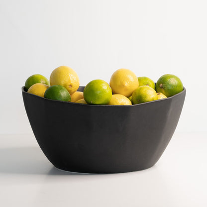 Large porcelain nesting bowl – view 2