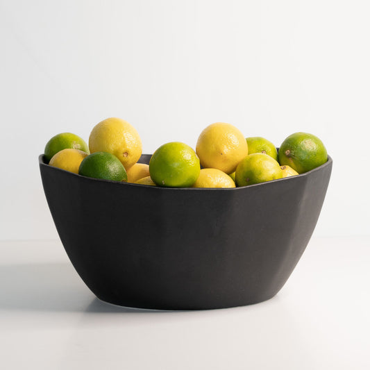 Large porcelain nesting bowl – view 2