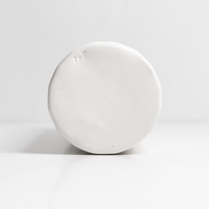Porcelain olive oil dispenser – view 11